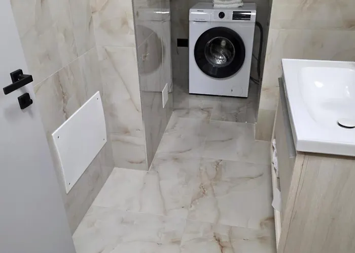 Twoviews Apartements 1 * 地拉那